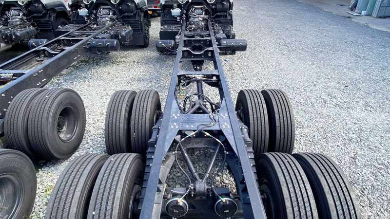 FVM34WE5 15 tấn thùng kín