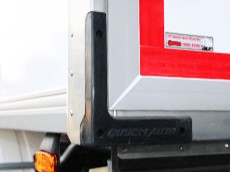 Isuzu 1.900 và 2.5 Tấn Đông Lạnh QKR 270