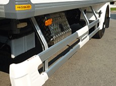 Isuzu 1.900 và 2.5 Tấn Đông Lạnh QKR 270