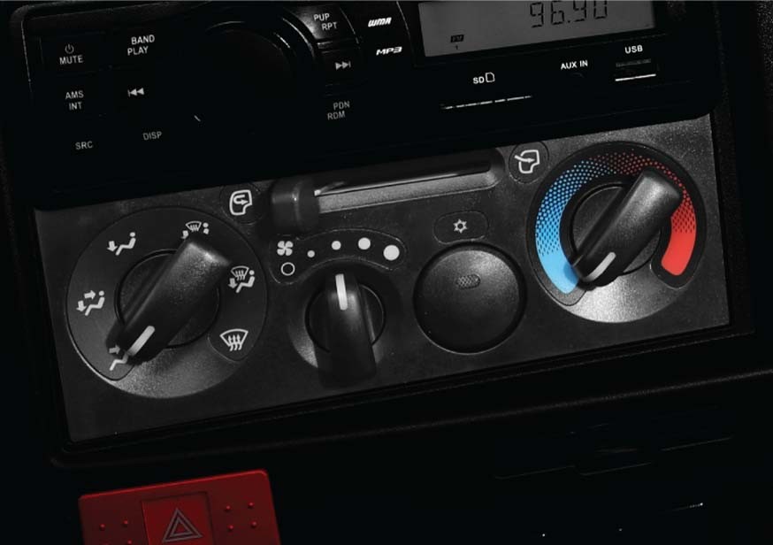 Isuzu 1.900 và 2.5 Tấn Đông Lạnh QKR 270