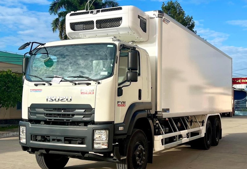 isuzu đông lạnh 15 tấn