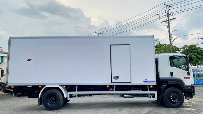 isuzu đông lạnh 8 tấn