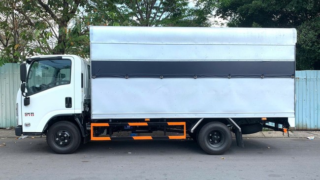 isuzu qkr 210 tập lái